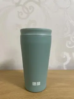 UNIQLO タンブラー　グリーン