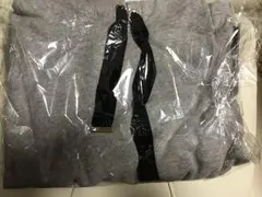 激レア2017年番❤️リリーブラウン 袖 裾 フリルデザイン裏毛トップス グレー