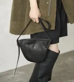 Bucket Baggage ショルダーバッグのサムネイル