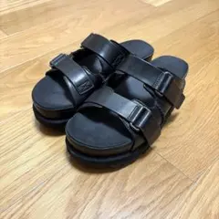HTさま専用。UGG GOLDENSTAR HI 25.5 ブラック アグ - メルカリ