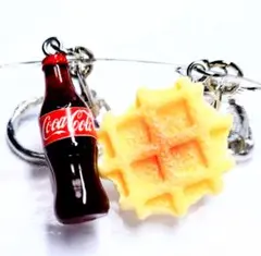 【コカ・コーラ】ワッフル　キーホルダー　S751
