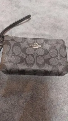 綺麗です！使用少なめ COACHコーチ黒色ダブルファスナーポーチ リストレット