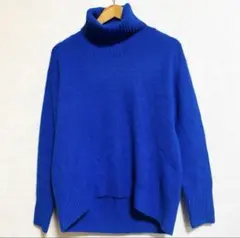 三連休最終日セール タートルネックセーター　ブルー