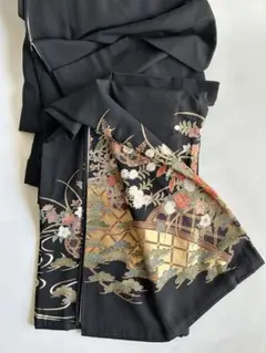 黒留袖 正絹 着物 五つ紋　金箔金彩