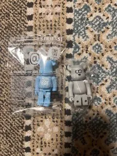 ベアブリック シリーズ51 be@rbrick メディコムトイ　ノベルティ2個
