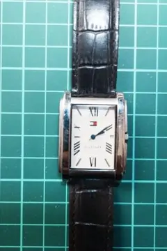 週末値下げ Tommy Hilfiger アナログ 29mm ダイヤル 腕時計のサムネイル