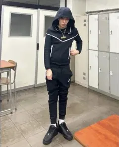 NIKE 反射テックフリース　セットアップ　 (Tee Shine着用)