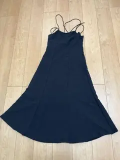 ち*も様 ブラック　キャミソールワンピース　バックリボン　フレア