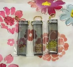 ちいかわ ホテルのキーホルダー ラッコ