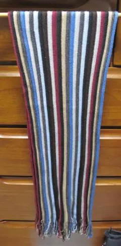 カラフルなストライプのマフラー　女性用　　中古