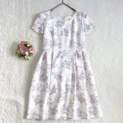 美品★ 【レストローズ】 花柄 Aライン ワンピース （M） 膝丈 半袖 総柄