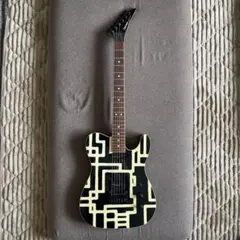 OBEY × SQUIER ストラトキャスター オーベイ スクワイヤー - メルカリ
