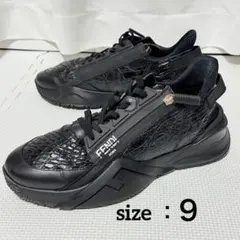 2025年最新】Fendi メインカラー：ブラック スニーカーの人気アイテム