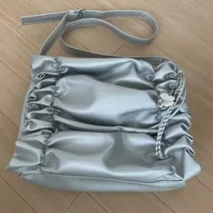 Samansa Mos2 シャーリング ショルダーバッグ シルバーのサムネイル