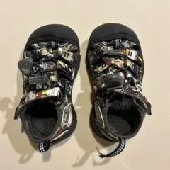KEENベビーサンダル マルチカラー 調整可能