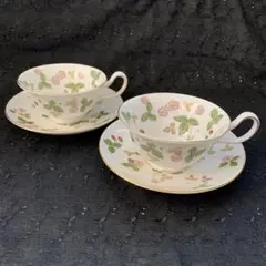 ウェッジウッド　ワイルドストロベリー　ティーカップ&ソーサー　ペア　2客
