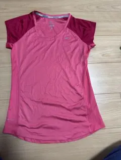 Nike Dri-FIT ピンク トップス Mサイズ