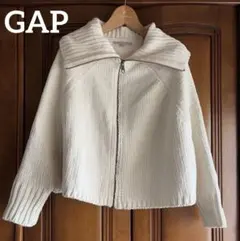 GAP ジップガーデ　ドルマン袖　白