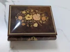 ドマン　イタリア製　Lara's Theme　花柄インレイ装飾のオルゴール