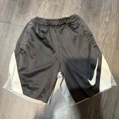 NIKE キッズ ハーフパンツ 98-104cm