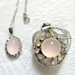 ネックレス＆ブローチ　２点セット