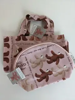 クマ柄　rooty-tooty　テディベア柄トートバッグとポーチセット