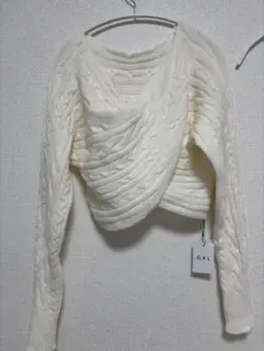 《GRL 新品タグ付き》前後2Wayケーブル編みクロスニットトップス