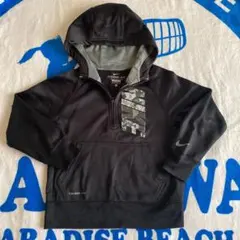 送料込❣️美品✨NIKEナイキ男児ジップパーカー 130センチ黒