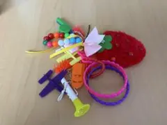 平成レトロ ストラップ じゃらじゃら カラフル