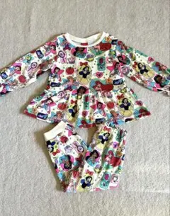 ディズニー　プリンセス　パジャマ　長袖　長ズボン　女の子　バースデイ　100