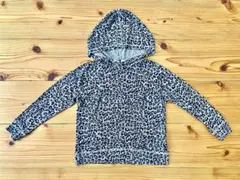 パーカー　ギャップキッズ　サイズＳ　6〜7