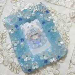 B8 硬質ケースデコ　ホイップデコ　トレカケースデコ（水色お花）