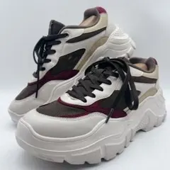 Item thumbnail for item 6fde8c18-c405-4dbf-8b3f-8c51115c9b8e