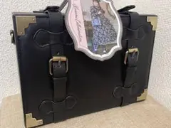 新品しまむら　くる実　グレイスフルトランク　トランク型ショルダーバッグ　黒