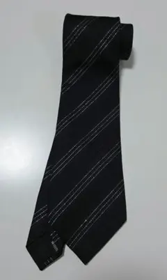 美品【GOTAIRIKU】 ブラック ストライプ ネクタイ シルバーのサムネイル