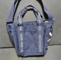 Item thumbnail for item b7603215-9c0c-4d03-b063-5065c8119d99