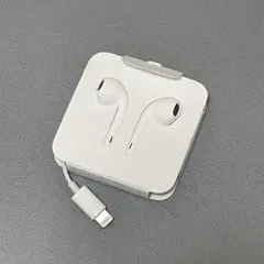 Apple 純正品 EarPods Lightning A1748 (2)のサムネイル