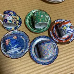 雅東苑窯の豆皿と雅峰窯の小皿とカップ