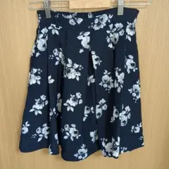 スカート　花柄　Heather 　ヘザーのサムネイル