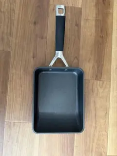 LE CREUSET 卵焼き器 18.4x14cmのサムネイル