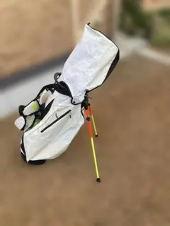 adidas スタンド型　キャディバック　X-pac 生地使用　軽量　アディゼロ