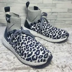 【美品】✨EMPORIO ARMANI 22.5cm ソックスブーツ 白黒 35のサムネイル