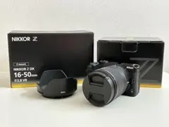 ミラーレス一眼Nikonz30・レンズDX16-50 （レザーネックストラップ付