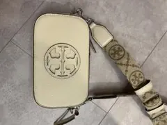 Tory Burch アイボリーショルダーバッグ