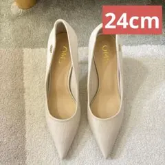 ベージュ ポインテッドトゥ ハイヒール