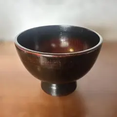 ヴィンテージ　とても立派なお椀　黒色漆器椀 赤色内側