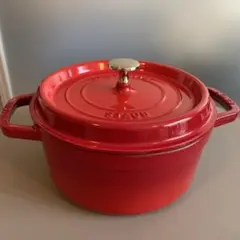 STAUB La Cocotte 両手鍋 20cm レッド - メルカリ