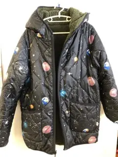 グラニフ宇宙柄リバーシブルナイロンフリースボアジャケットL