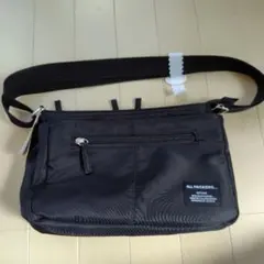 ALL PACKERS... ブラックショルダーバッグ