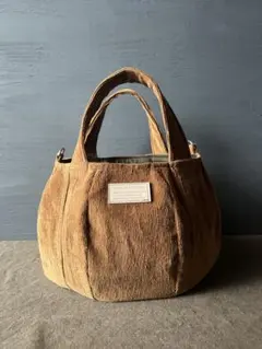 Item thumbnail for item b19cb6a4-7f30-45a6-8658-07e153243ffb